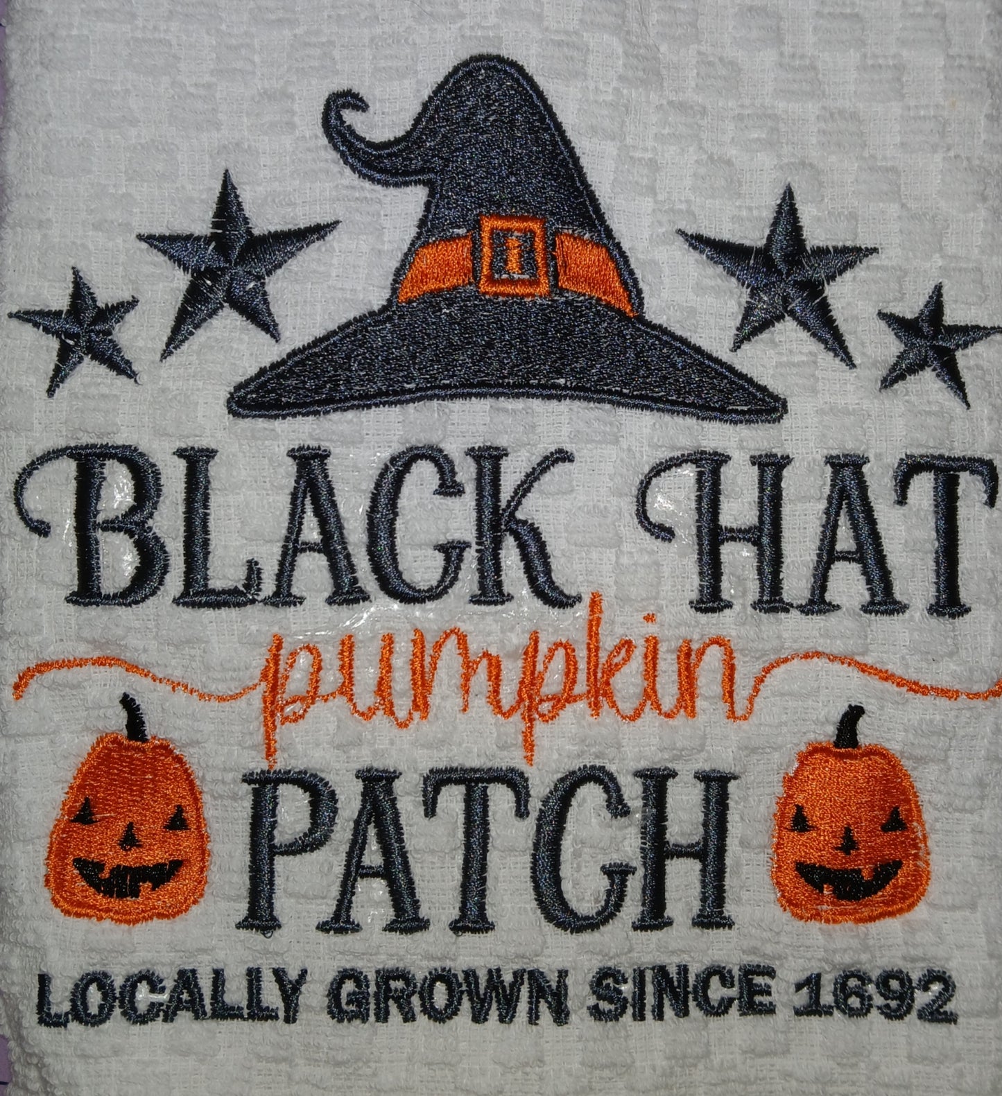 Black Hat Pumpkin Patch Halloween Kitchen Towels - Set of 2