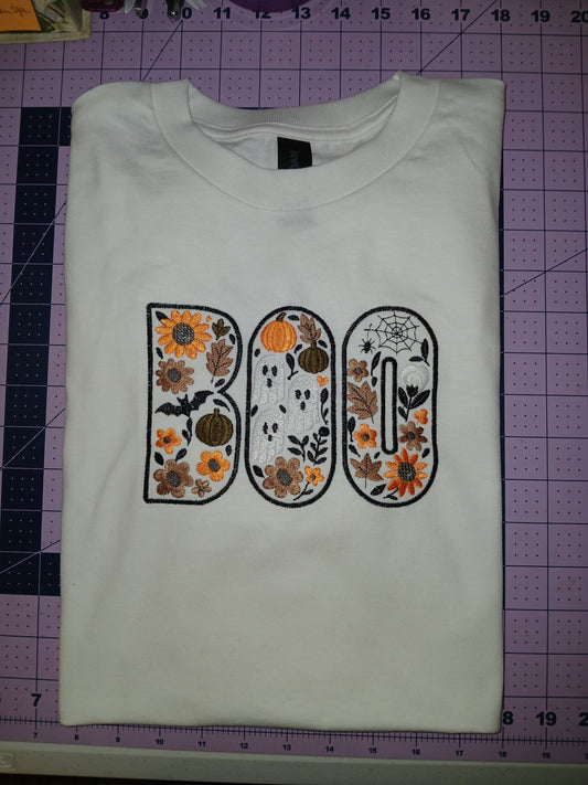 🎃👻Embroidered Halloween "Boo" T-Shirt with Floral Spooky Design